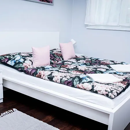 Dolce Vita Apartman Gyula Exterior photo